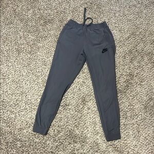 Nike Women’s Gray Jogger Pants